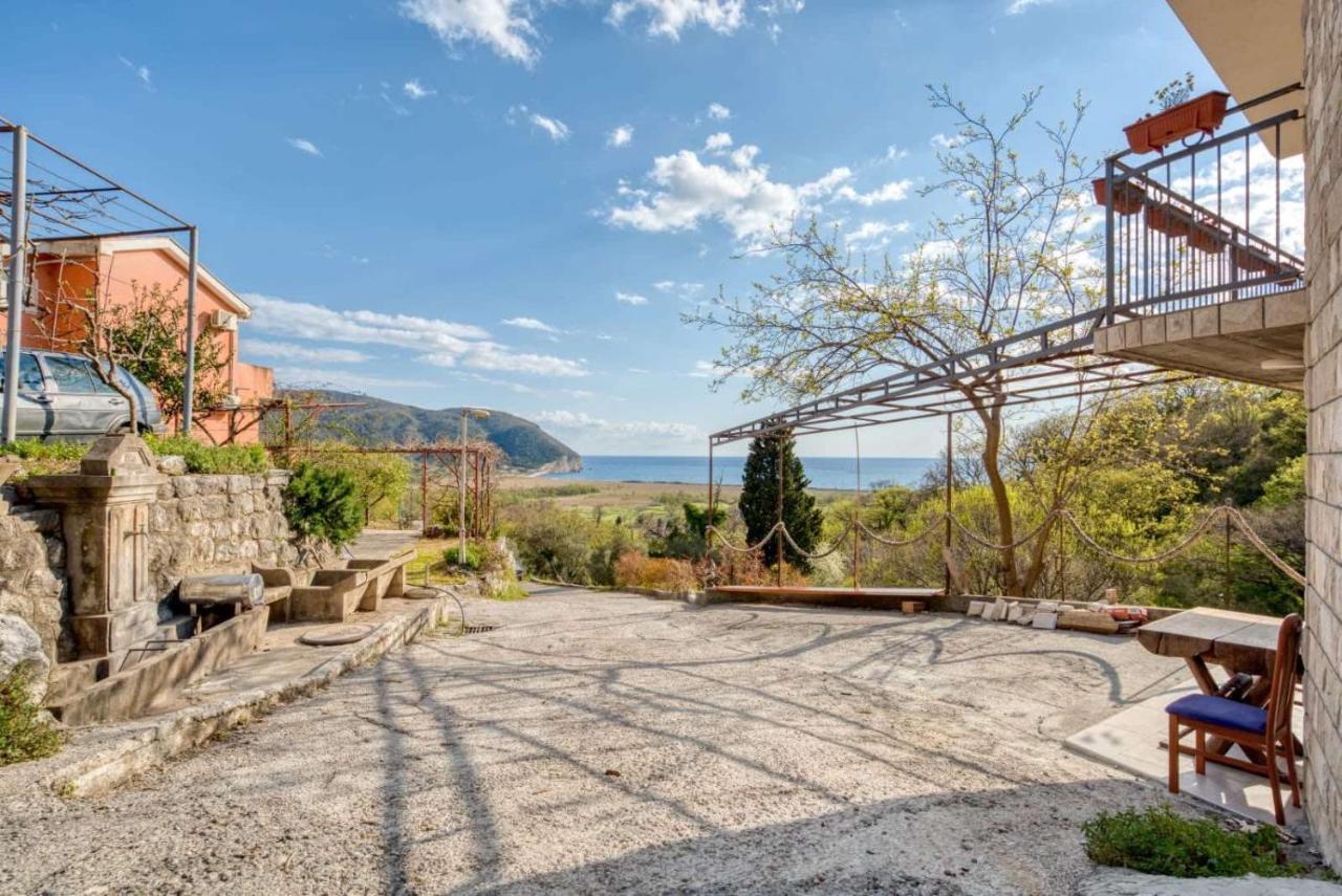 Appartamento Savovic_Lux Petrovazzo Esterno foto
