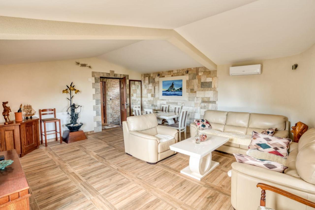 Appartamento Savovic_Lux Petrovazzo Esterno foto