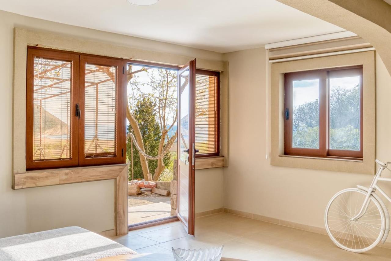 Appartamento Savovic_Lux Petrovazzo Esterno foto